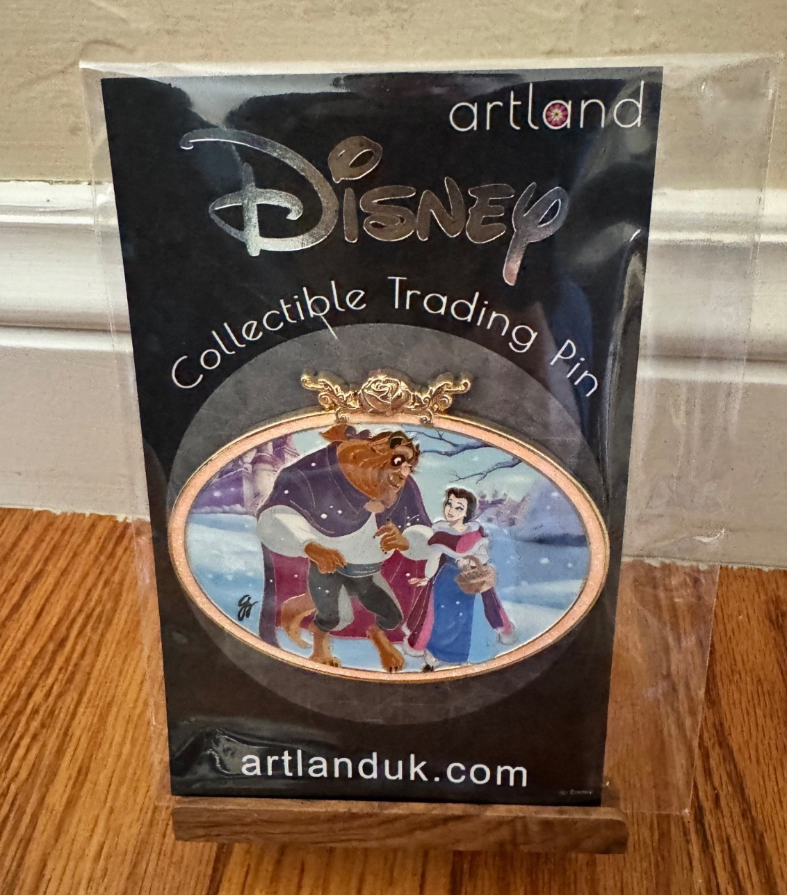 Disney Artland Beauty & The Beast Pin - Lover's Winter Walk Belle LE 200 Oval