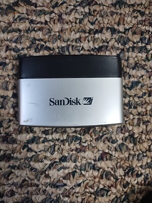 SanDisk ImageMate 8-in-1 USB 2.0 Hi-speed Card Reader SDDR-88 with stand
