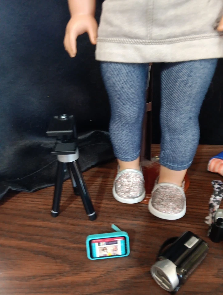 American Girl Doll Z Yang Retired with Additional Accessories - Image 3 of 4