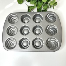 Nordic Ware Filled Cupcake Pan Silver Cast Al...