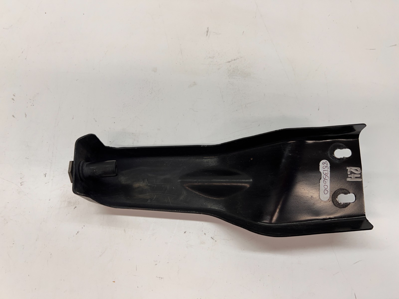 FERRARI 488 GTB REAR RIGHT RH OUTER BUMPER BRACKET OEM 88135600