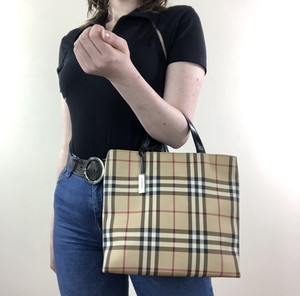 womens burberry bag
