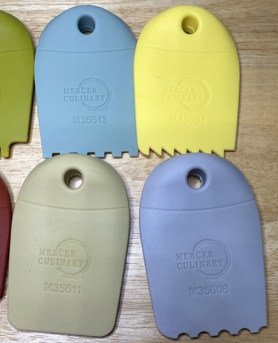 Mercer Culinary Silicone 8 Piece Plating Wedge Set, Multicolor - Picture 4 of 4
