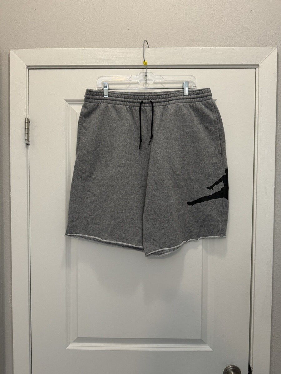 Jordan Sport ナイロンジャケット XXL グレー 中古・古着通販】JORDAN (ジョーダン) エッセンシャルズメンズ