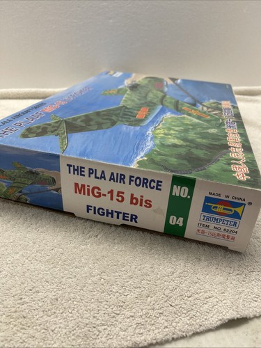 TRUMPETER RUSSIAN THE PLAAF MIG-15 BIS FIGHTER JET PLANE 1:32 SCALE MODEL KIT - Picture 5 of 5