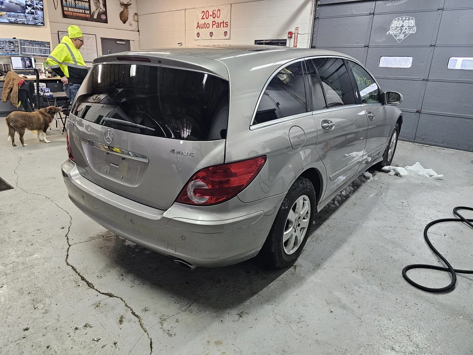 Pantalla de infoentretenimiento usada se adapta a: Mercedes-benz Mercedes clase r 251 2007 tipo R35 Foto 4 de 4