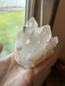 Natural Clear Quartz Crystal Cluster Specimen Mineral Healing Stone Collectible