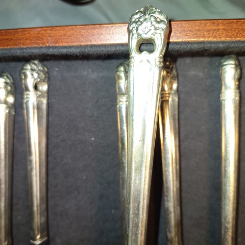 Reed & Barton Anti-Tarnish Wood Silverware Flatware Storage Chest Box w/Drawer - Picture 5 of 24