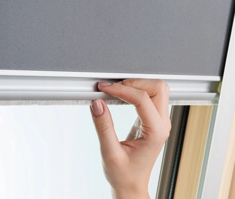 Roof window blind for Velux GGL, GPL, GTL, GHL, 100% blackout, roof blind - Image 4 of 4