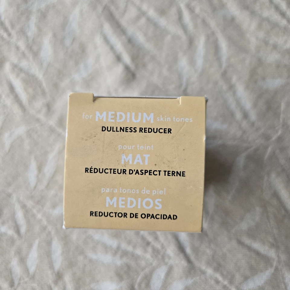 Covergirl Color Correcting Moisturizer Serum Primer - Medium Skin Tone - Image 2 of 4