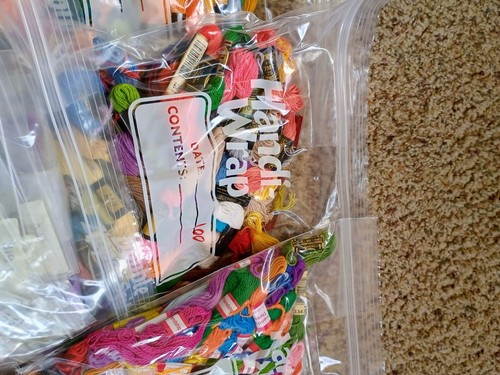 Lot 1500+ DMC & Others Embroidery Floss Skeins New and Used Plus Extras - Picture 6 of 20