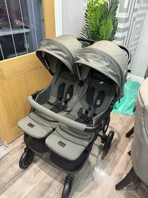 Joie Signature estrella™ Zwillingskinderwagen - Evergreen inklusive Regenschutz