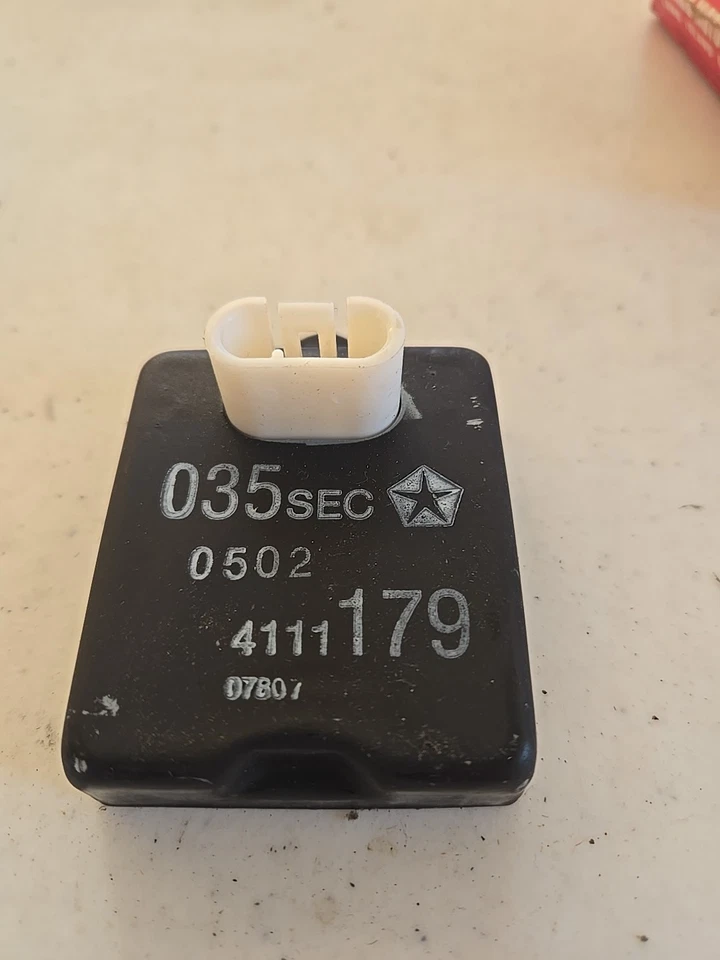 4111179 EGT2 Mopar Standard Motor EGR Control Time Delay Module 35 Seconds NOS - Image 4 of 4