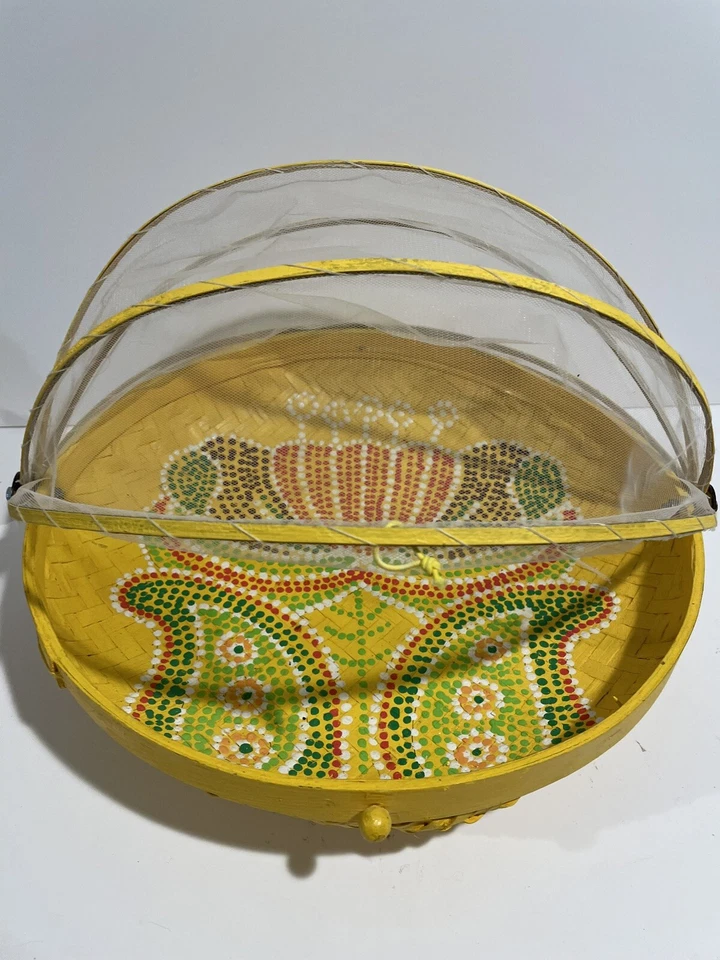 Contenedor de cesta de mimbre tejido a mano para servir alimentos con cubierta de malla boho picnic Foto 3 de 4