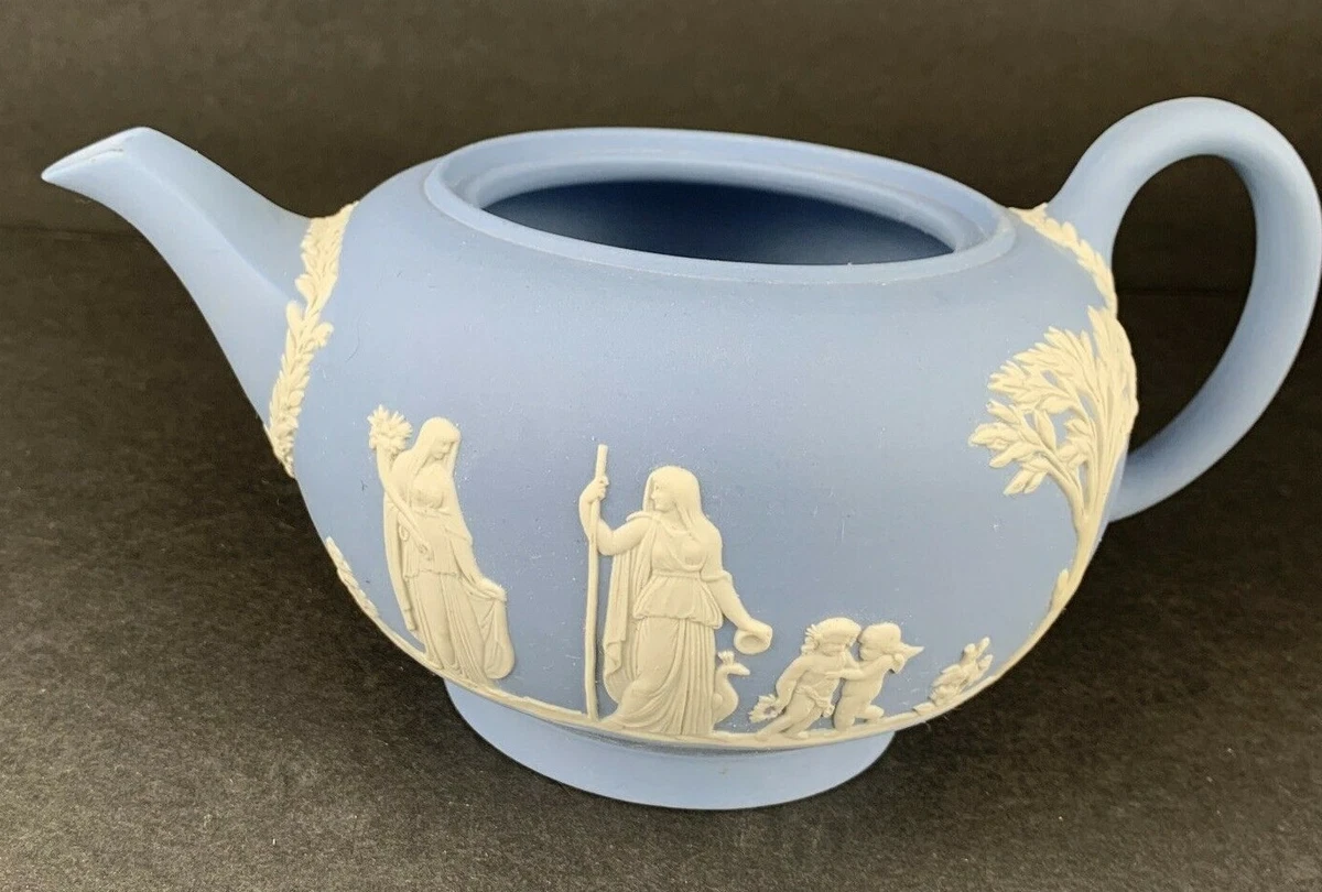 Wedgwood pottery made in clearance england