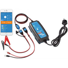 12V VICTRON ENERGY 25A 7 STAGE SMART BATTERY CHARGER WITH BLUETOOTH CONTROL