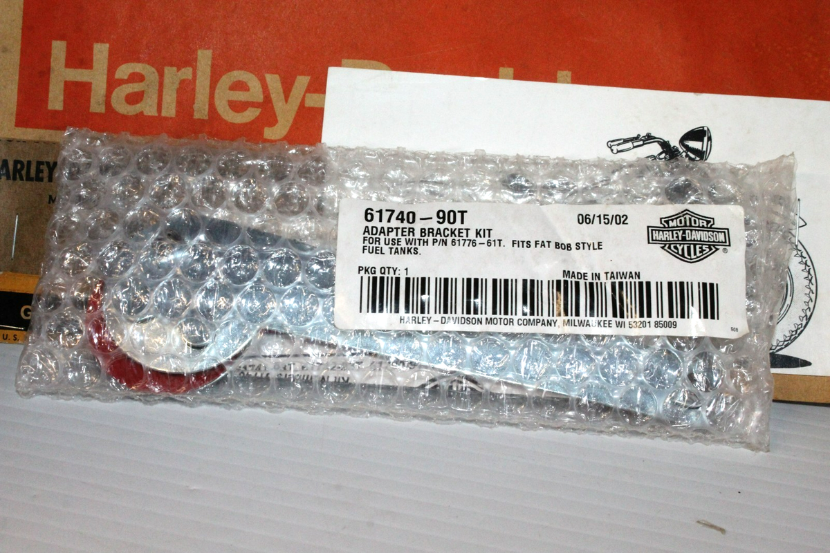 専用ページです 1961 - 62 HARLEY DAVIDSON GAS TANK EMBLEM NAMEPLATE FREE SHIPPING
