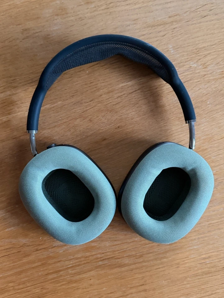Apple AirPods Max, photo 3 of 5