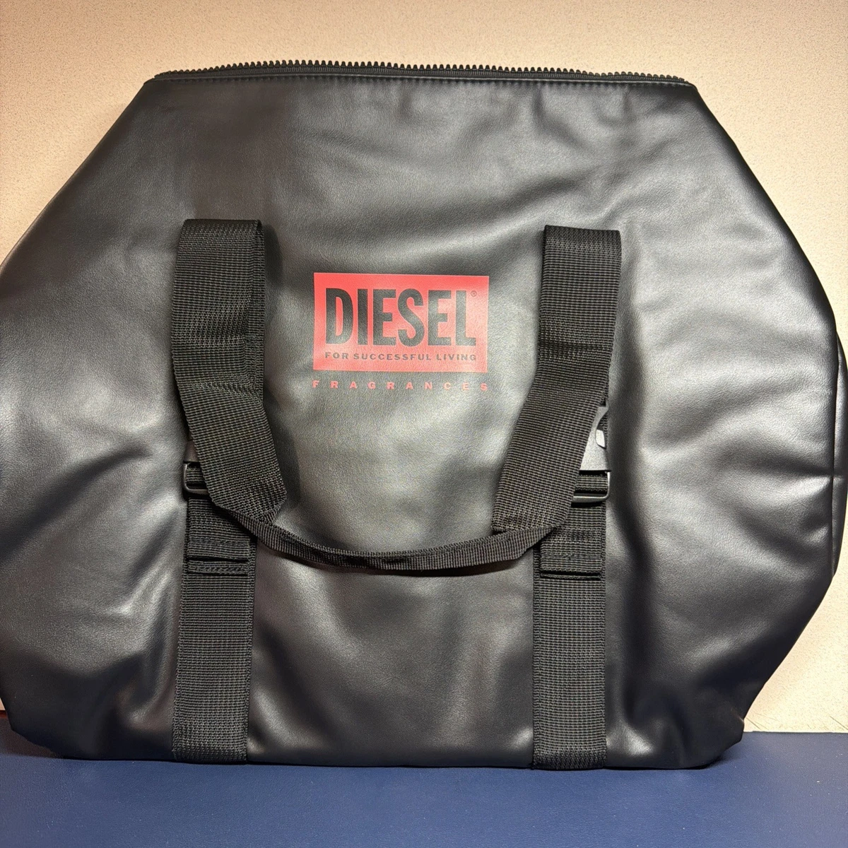black backpack north face The Recon TNF Black/TNF worlds strongest magnet Surf Casting Colour:307 Imported.