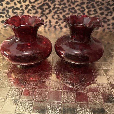 Anchor Hocking Royal Ruby Bud Vases Ruffled 3 1/2 in H Depression Glass Set of 2