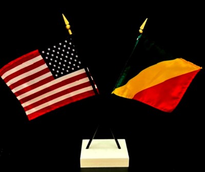 1 American & 1 Country Mini Rayon 4''x6'' Desk Flag Set with Crossed 2-Hole Base