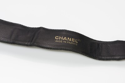 CHANEL CC 1980 display picture 3