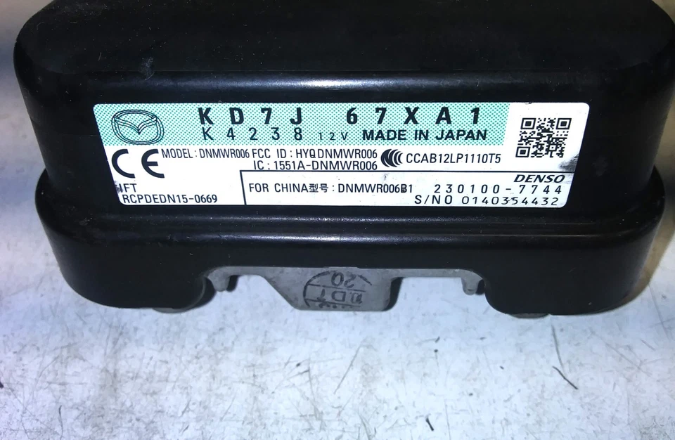 KD7J 67XA1 Mazda CX-5 CX5 2021 cruise distance sensor - Image 2 of 4
