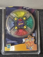 Hasbro Simon Electronic Hand Held New Damaged Packaging 1999 Milton Bradley
