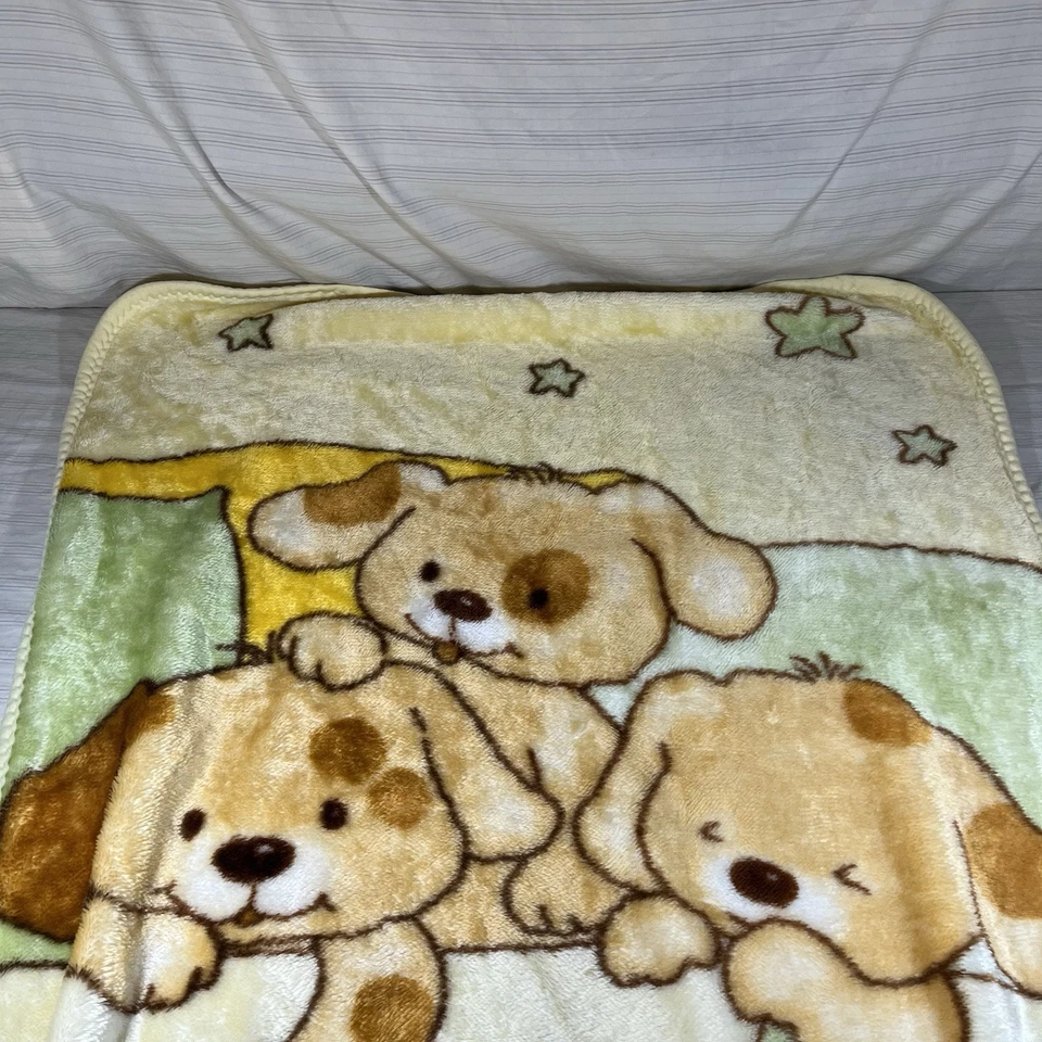 HTF Vintage Mink Baby Blanket Puppies 3 Dogs Sleeping Ball Yellow Green Fuzzy T1 - Image 2 of 4