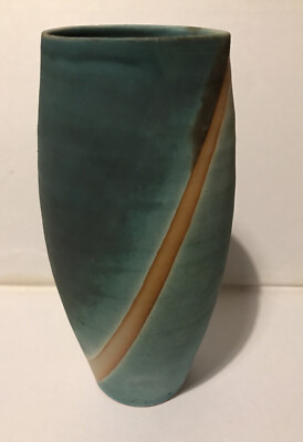 Schöne Studiokeramik Vase - signiert