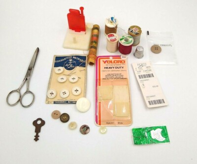 Lot of 20 Vintage Sewing Thread Spools Misc Sewing Items Witch threader Buttons