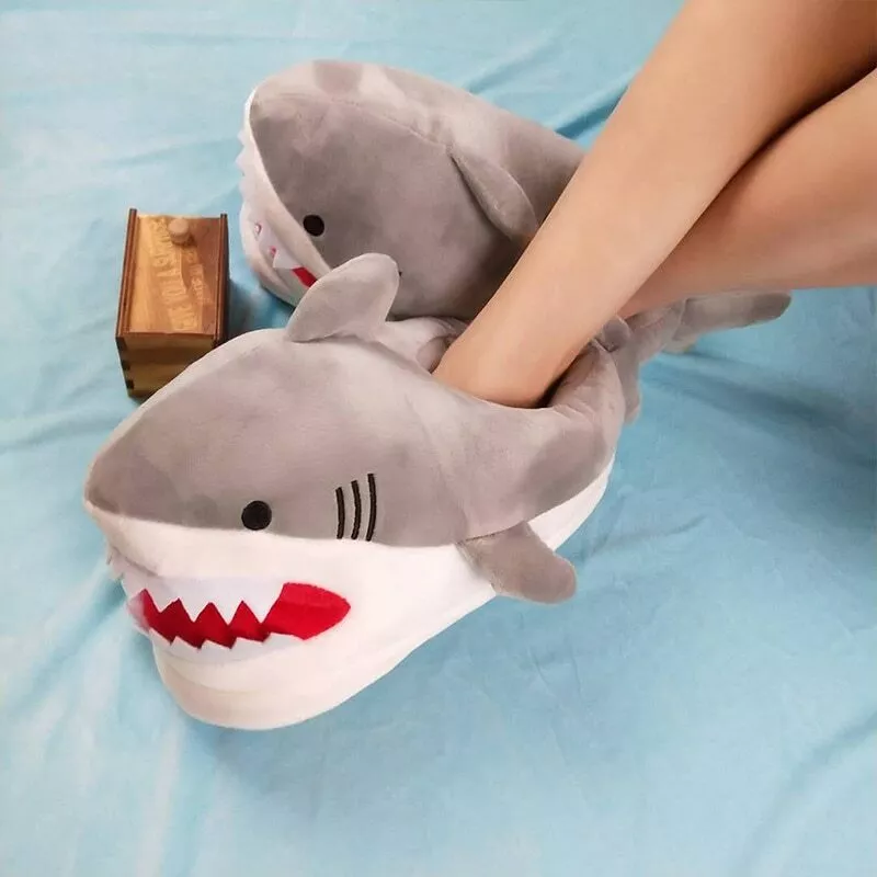HOT Unisex Soft Sharks Slippers Plush Comfy Animal Bedroom Indoor