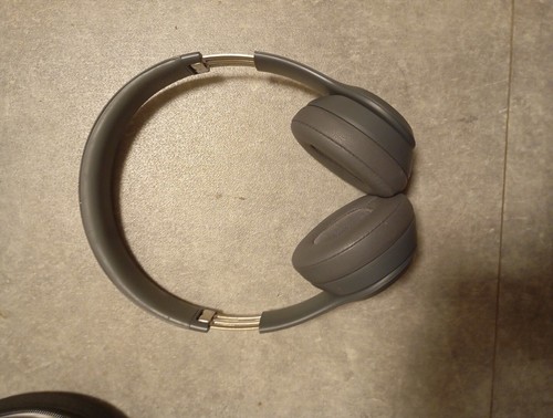 Beats Solo 3 Wireless Kopfhörer Asphaltgrau Neu - Bild 10 von 13