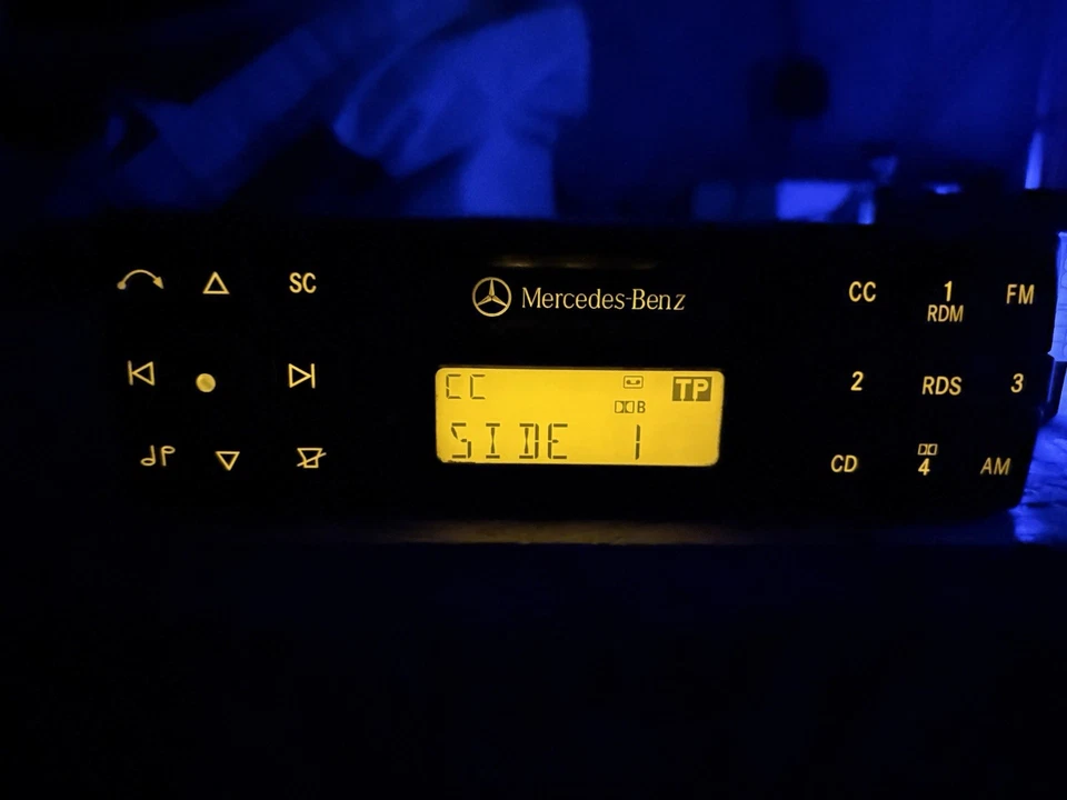 Mercedes Becker Audio 10 BE3100 – voll funktionsfähig - Bild 3 von 4