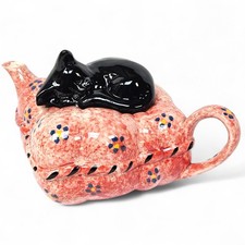 Cat on Cushion Ceramic Teapot Tony Carter England Vintage Novelty Collectable