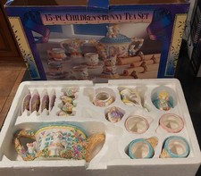Vintage Children's 15 Piece Bunny Tea Set In Original Box NOS NOB Arkansas Whlsl