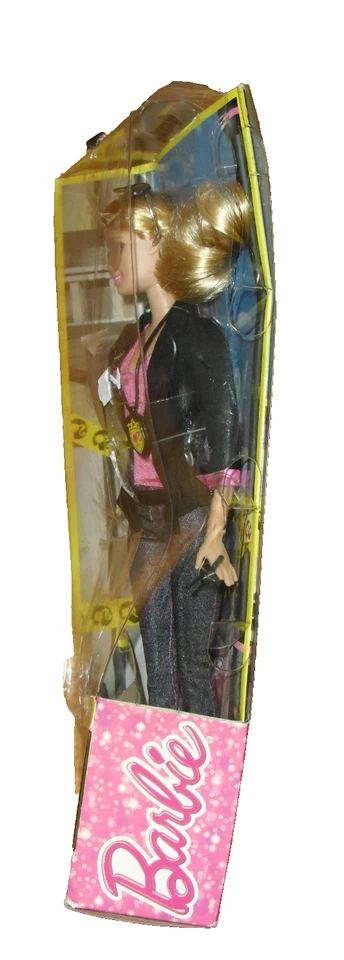 NUEVO Life In The Dreamhouse Barbie Detective 2013 Mattel BLL68 caja dañada ¡RARO! Foto 2 de 4