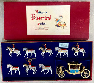 BRITAINS Lead Toy Soldier #9401 HER MAJESTY'S STATE COACH MINT IN BOX
