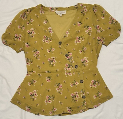 Sweet Wanderer Women's M Blouse Yellow Floral Peplum Ruched Sleeve Sweet Cottage