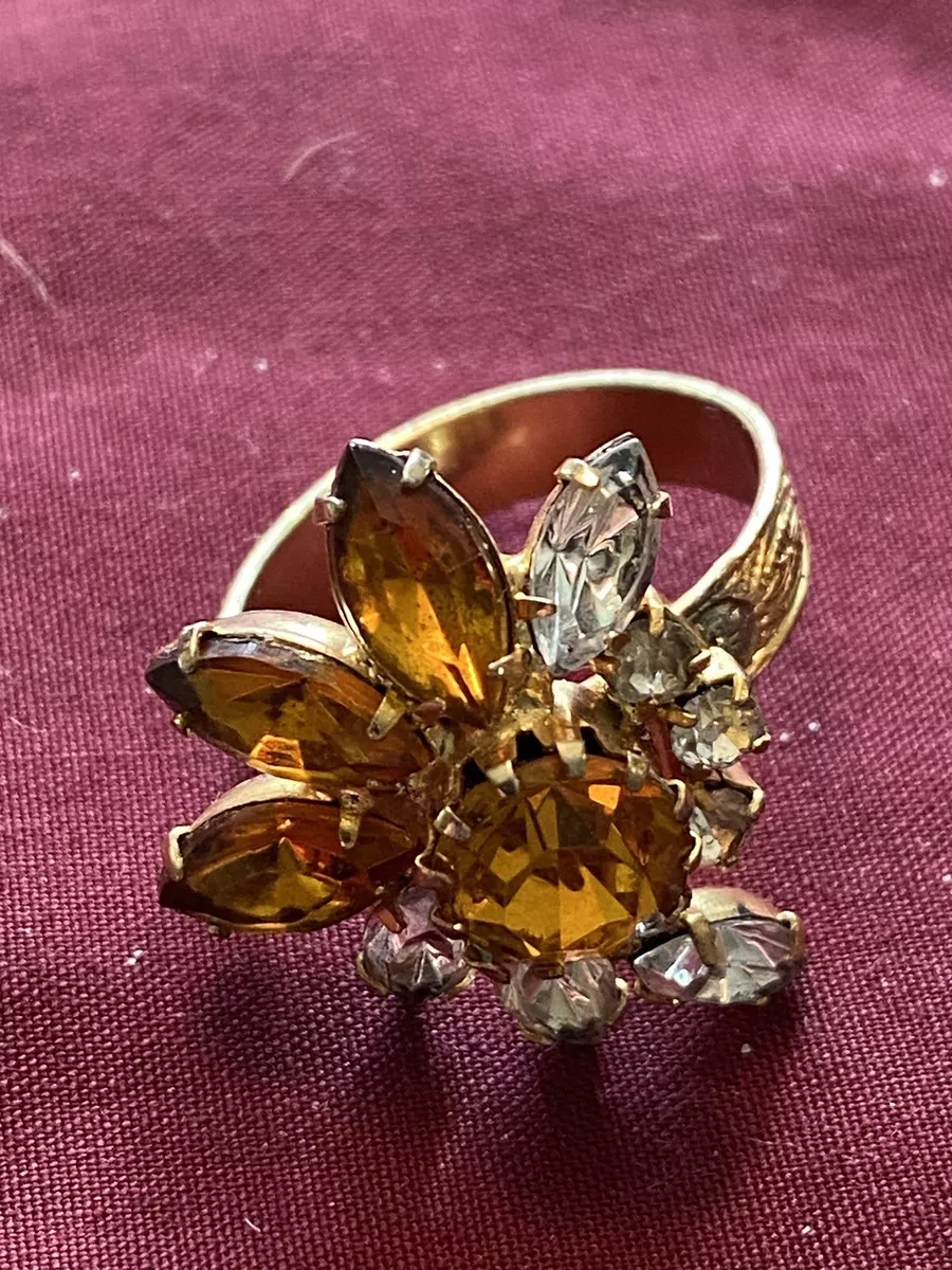 Costume cocktail best sale rings