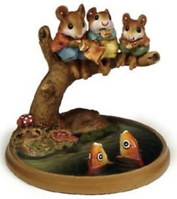 Wee Forest Folk PM-1 Chums Hangin' Out