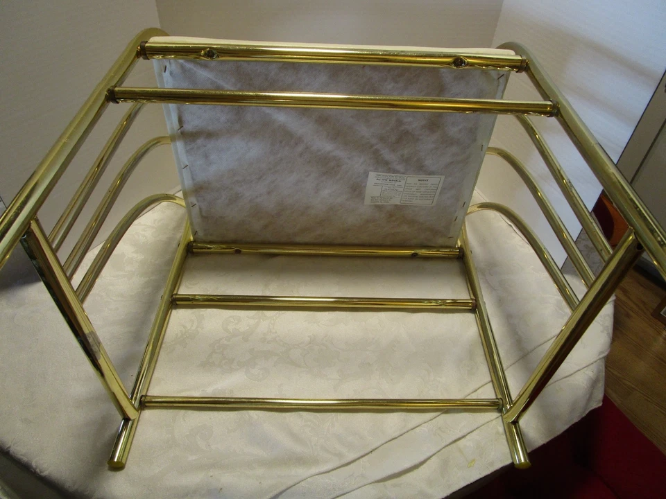 复古黄铜镀 Rosalco Commodore 梳妆台 MCM 20 英寸 W 1970 年代 — 第 3/4 张图片