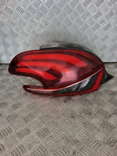 Feu arrière Peugeot 208