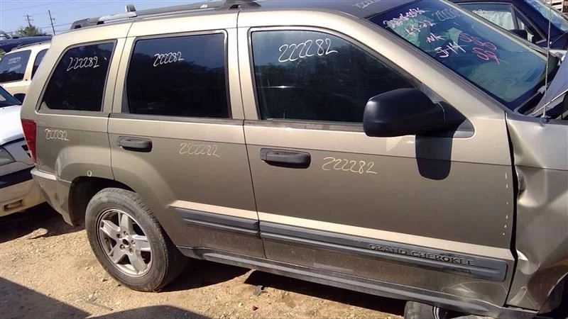 (LOCAL PICKUP ONLY) Trunk/Hatch/Tailgate Fits 05-06 GRAND CHEROKEE 653705 Foto 2 de 4