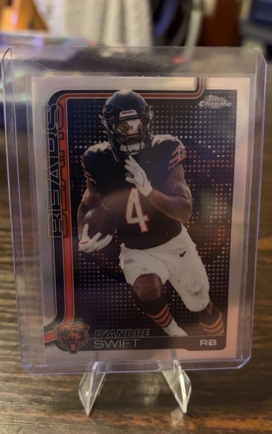 2025 Topps Chrome - D'Andre Swift #53 Lightboard Logo Refractor