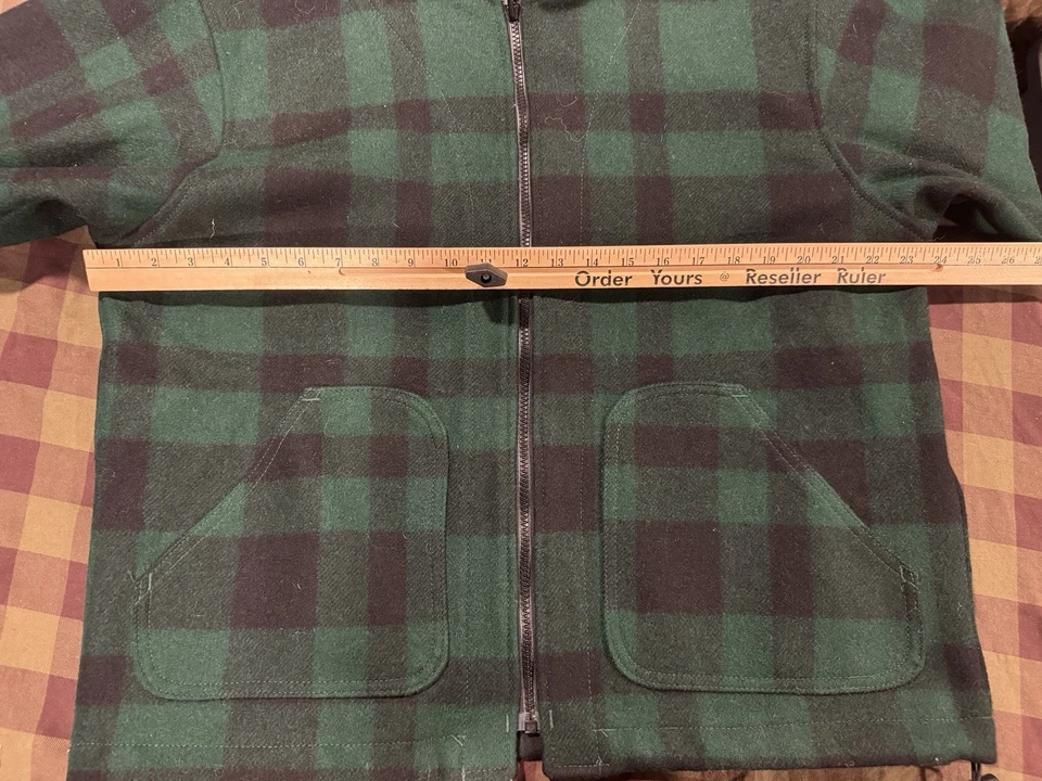 Filson Mackinaw Wool Jacket Liner- Made In USA - L - Green / Black Plaid - Image 3 of 4