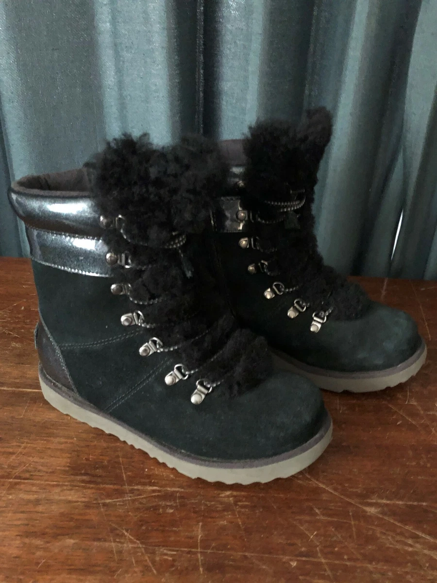 Kids boots 2025 size 2