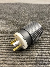 Bryant 70520NP Twist Turn Lock Locking Plug 20A 125V 2P 3W Grounding NEMA L5-20