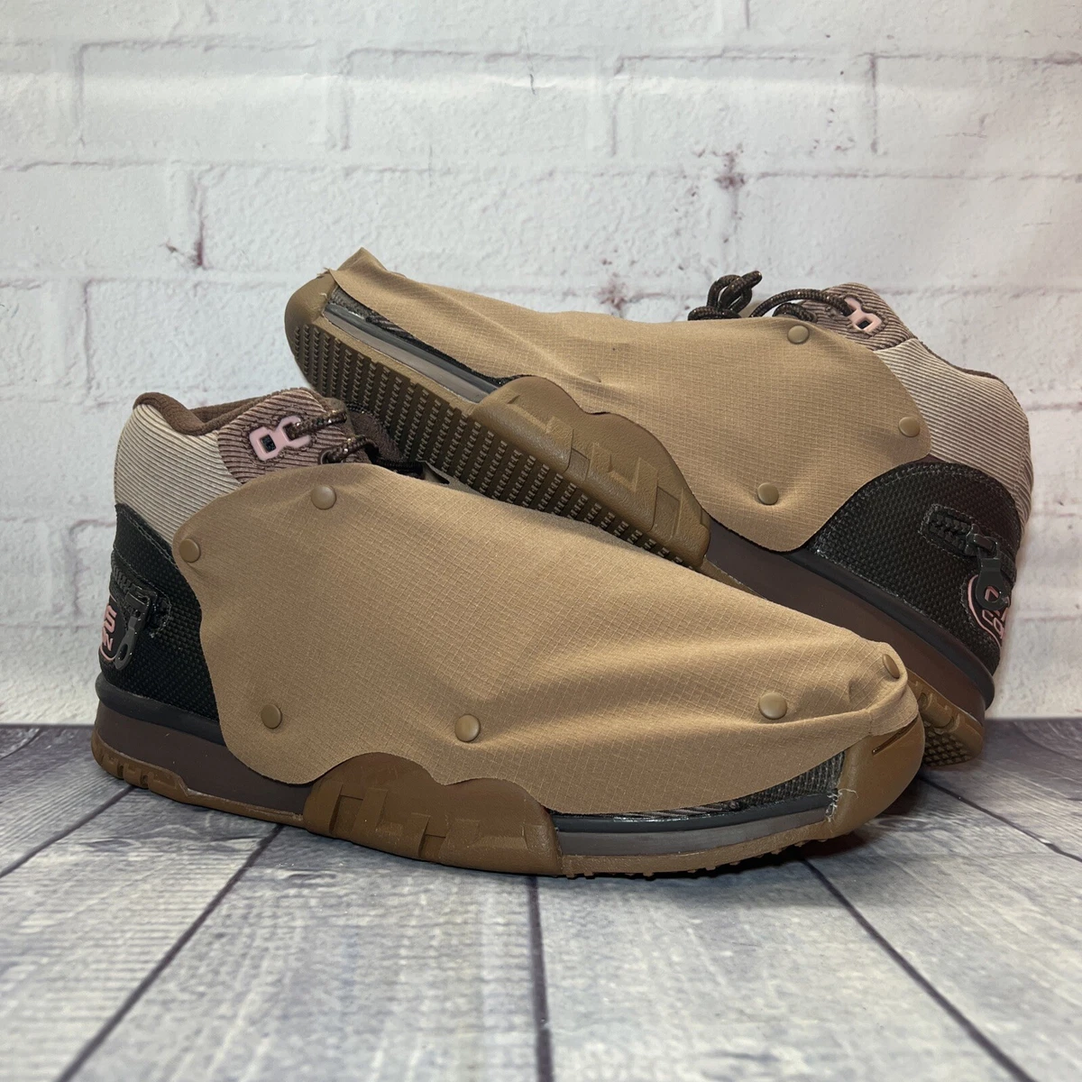 Travis scott best sale cactus shoes