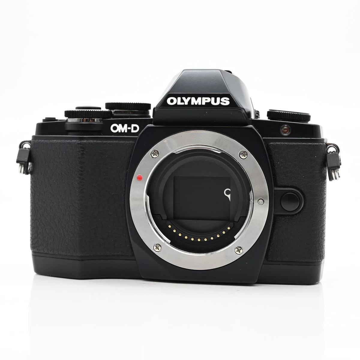 【再値下げ！中古・美品】OLYMPUS OM-D E-M10（初代）　レンズ付き 再値下げ！中古・美品】OLYMPUS OM-D E-M10（初代） レンズ付き Amazon